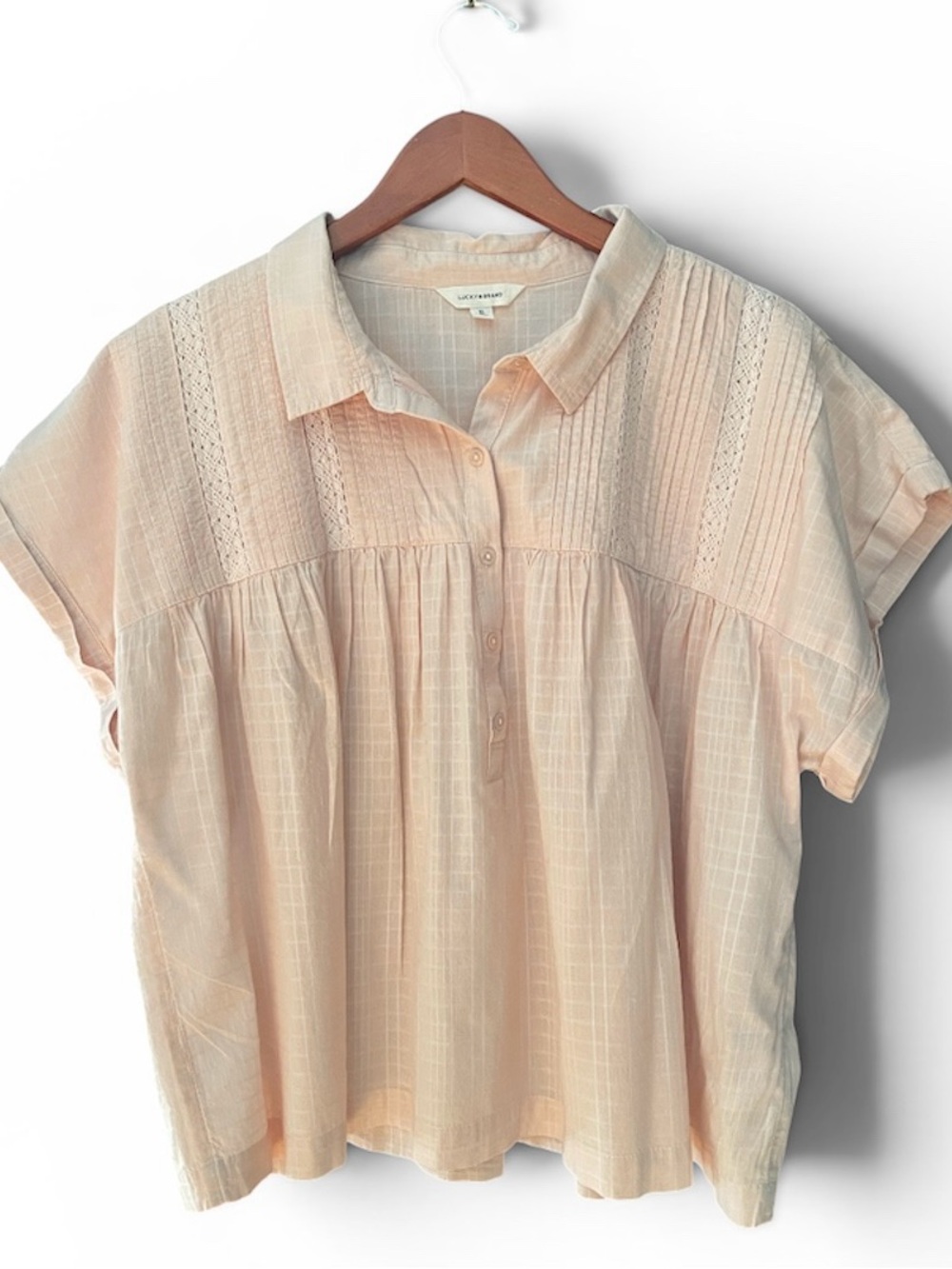 Lucky Brand Pale Pink Short Sleeve Button-Front Blouse